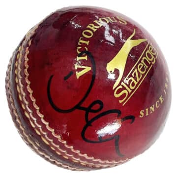 Signed Daniel Vettori Cricket Ball - Ashes Series 2023