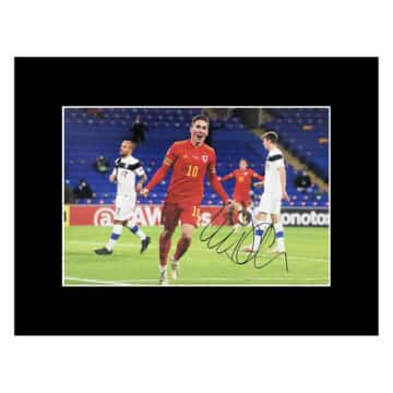 Signed Harry Wilson Photo Display 16×12 – Wales Icon