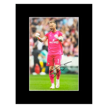 Autograph Mark Flekken Photo Display 16x12 - Brentford Icon