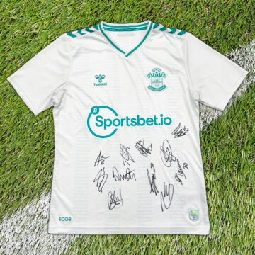 Signed Southampton F.C. Away Shirt – Play-Off Winners 2024