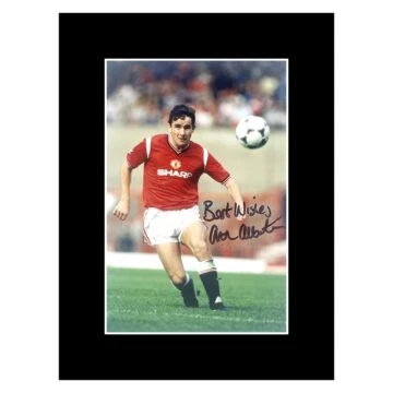 Signed Arthur Albiston Photo Display - 8x6 Manchester United Genuine Autograph