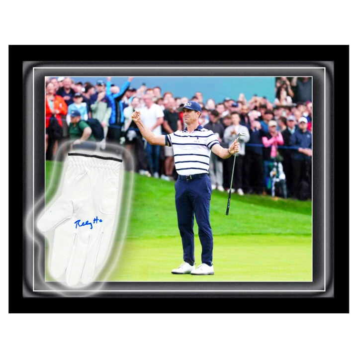 Signed Billy Horschel Glove Framed Dome - PGA Tour Golf Icon