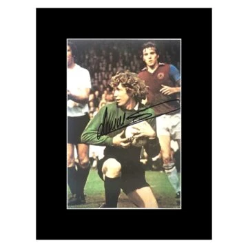 Jimmy Montgomery Signed Photo Display 8x6 - Sunderland A.F.C. Autograph